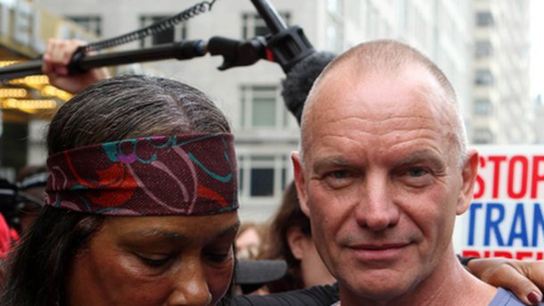 Sting de retour avec un nouveau single «I Can’t Stop Thinking About You»!
