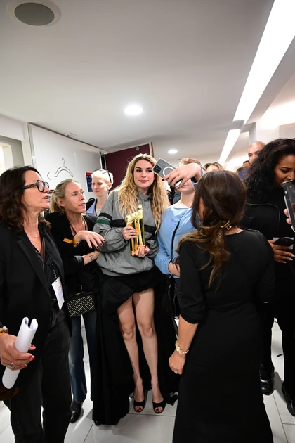 Adèle Castillon - Les Backstages - NRJ Music Awards 2026