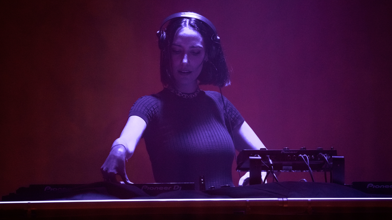 Amelie Lens