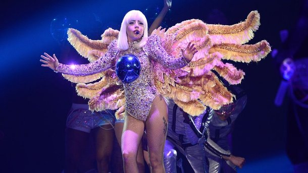 Lady Gaga: quel est le vrai nom de la chanteuse excentrique ?