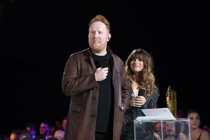 Gavin James et Philippine - Cérémonie NRJ Music Awards 2019