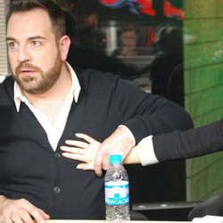 Mardi 15 janvier 2013 : Jeff se fait piercer !