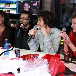 Emission du 20 décembre 2013 avec Kev Adams et l'équipe de SODA