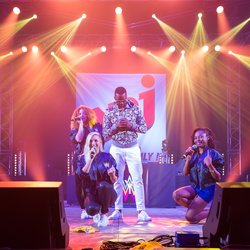 NRJ Music Tour Lyon - When We Were Young et Dry
