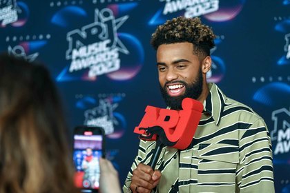 Paul Russell  - Coulisses des NRJ Music Awards 2023