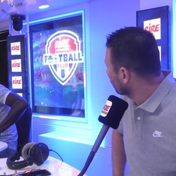 Rire & Chansons Football Club - Extrait :  Didier pas content et Raymond le mentaliste