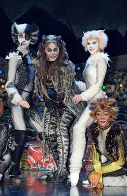 La première représentations de Cats avec Chimène Badi