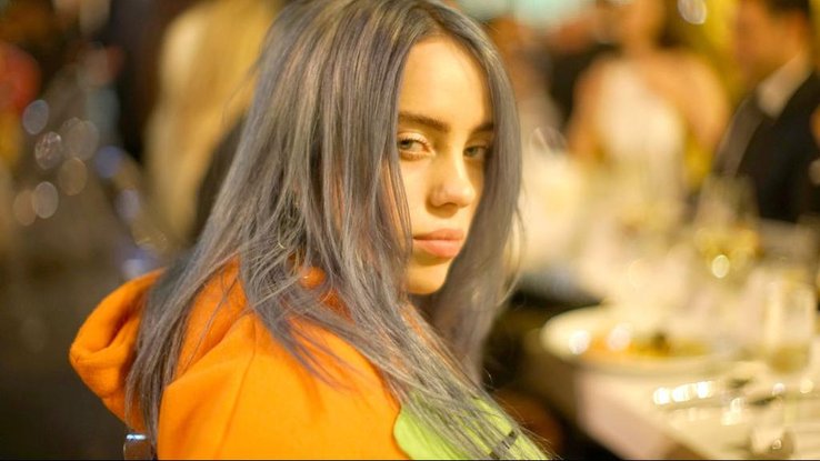 Billie Eilish : ce qui se cache derrière son look oversize