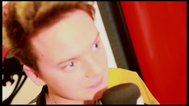 Conor Maynard reprend "Billie Jean" en beatbox !