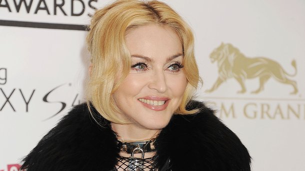 Madonna en France: elle dîne avec son petit ami et Omar Sy au restaurant de Jean Imbert !