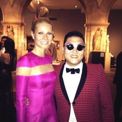 Psy: je me fais de nouveaux amis au #MetGala @GwynethPaltrow