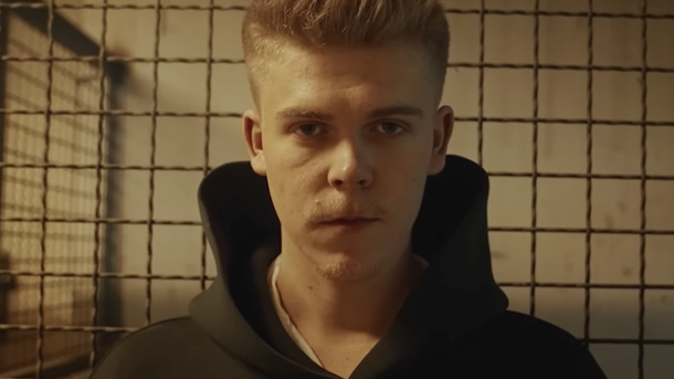 Charles Doré enfin prêt à dévoiler son premier album "À l'équilibre", il donne la date de sortie