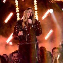 Helena - La Cérémonie - NRJ Music Awards 2025