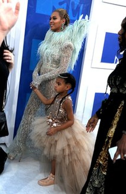 Beyoncé et Blue Ivy aux VMAs 2016