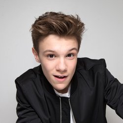 Biographie de Lenni-Kim