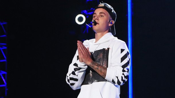 Justin Bieber : torse nu à Las Vegas