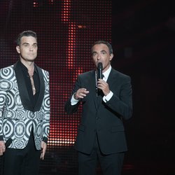 Jenifer, Robbie Williams et Soprano - Cérémonie NRJ Music Awards 2016