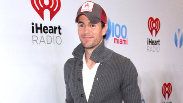 Enrique Iglesias : écoutez la version anglaise de «Duele El Corazon»