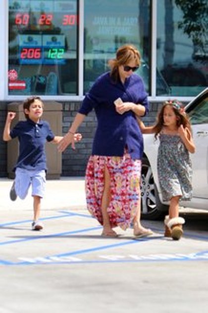 Jennifer Lopez et ses enfants, Max et Emme