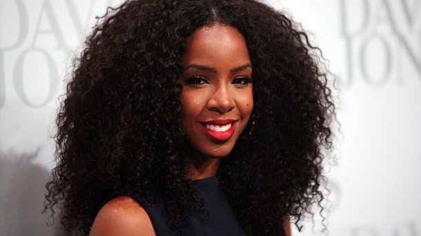 Kelly Rowland enceinte d'un deuxième enfant : la chanteuse annonce la nouvelle en photo