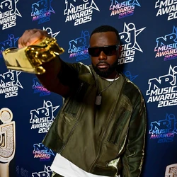 Gims - Le photocall - NRJ MUSIC AWARDS 2025