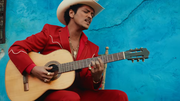 Bruno Mars tient toutes ses promesses avec "The Romantic"