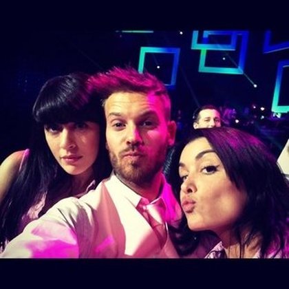Zoubi de Jen et Nolwenn! Ouais les mecs... C'est la planque ici! ;p -enfoirés2013 -repetitions 