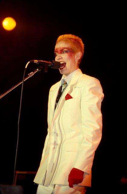 Annie Lennox : un style proche de celui de David Bowie