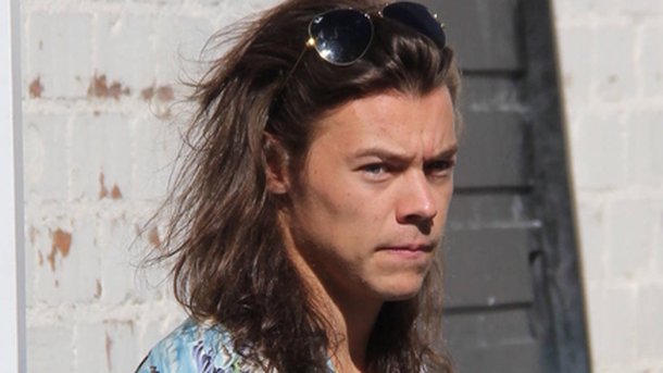Harry Styles met son jean en vente pour la bonne cause!