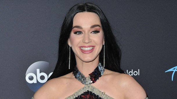 Katy Perry toujours aussi drôle dans la vidéo «Qui est Katy Perry?»