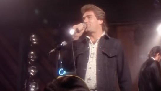 Huey Lewis