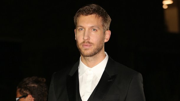 Calvin Harris dévoile le premier clip de son album avec «Feels»!