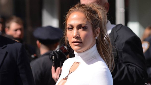 Jennifer Lopez : un titre pour les victimes d'Orlando!