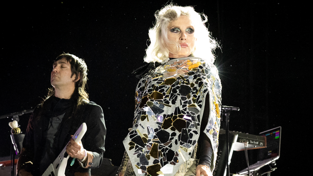 Blondie annonce son nouvel album “High Noon” et en révèle un premier extrait