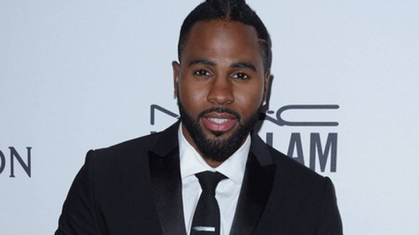 Jason Derulo : prêt à faire don de toutes ses chaussures!