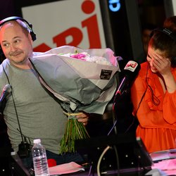 Selena Gomez à Paris chez Cauet
