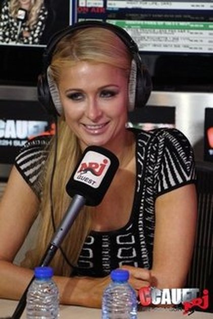 Mercredi 1 octobre avec Paris & Nicky Hilton