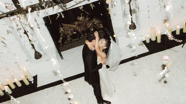 Ariana Grande mariée à Dalton Gomez: les photos de la cérémonie