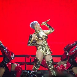 Katy Perry en concert à l'AccorHotels Arena