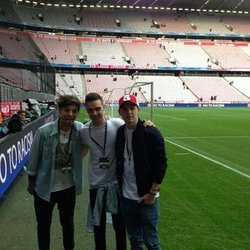 Louis Tomlinson : Quelle journée et quel match !!