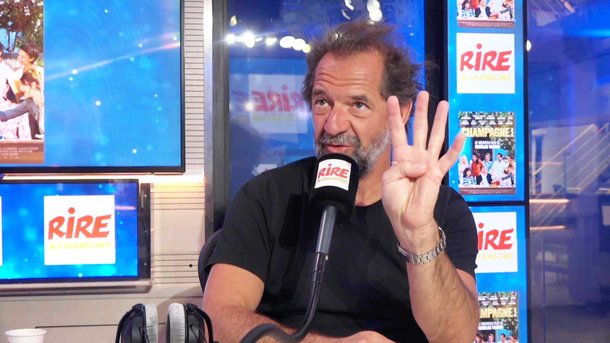 Stéphane de Groodt invité de Rire & Chansons, pour présenter le film "Champagne"
