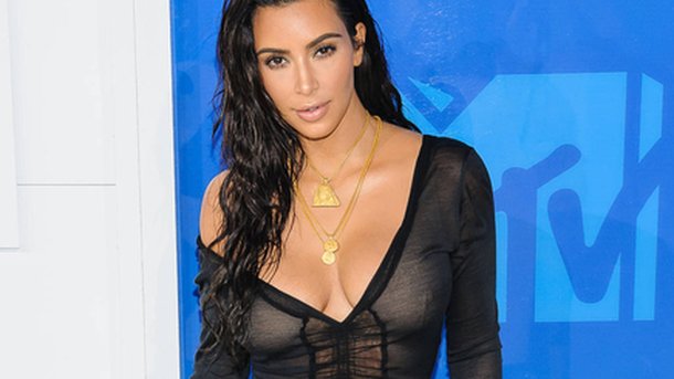 Kim Kardashian : encore toute nue sur Snapchat!