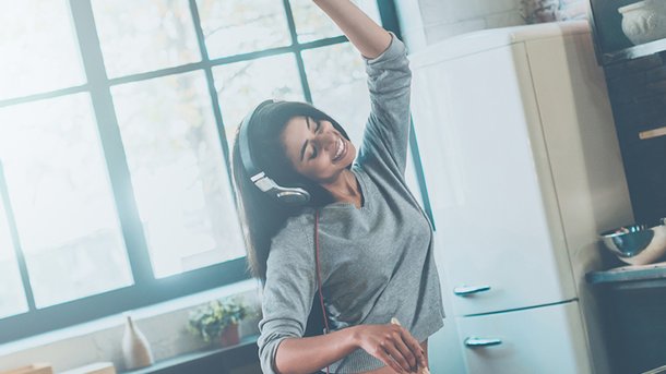 Le Top du Réveil Chérie : Ecouter de la musique le matin aurait le même effet que boire un café