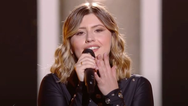 "C’est hilarant" : Marine (Star Academy) imite le train… Dans un train !