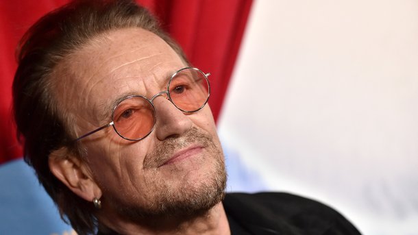 Bono de retour dans son ancienne école à Dublin