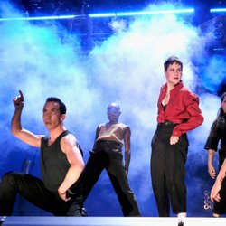 Avec les six danseurs qui l'accompagnent depuis le début de sa tournée, Chris a livré une prestation millimétrée, comme à son habitude.