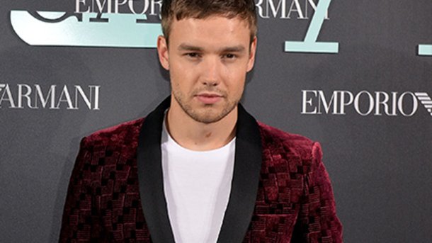 Liam Payne: super chic pour Armani
