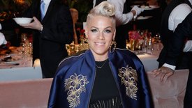 «Sober», «So What», «Don't Let Me Get Me»… Les plus gros succès musicaux de Pink