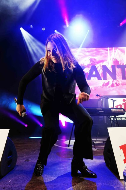Santa - NRJ Music Tour Compiègne 2024