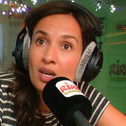 Amelle Chahbi sur Rire & Chansons - photo 1